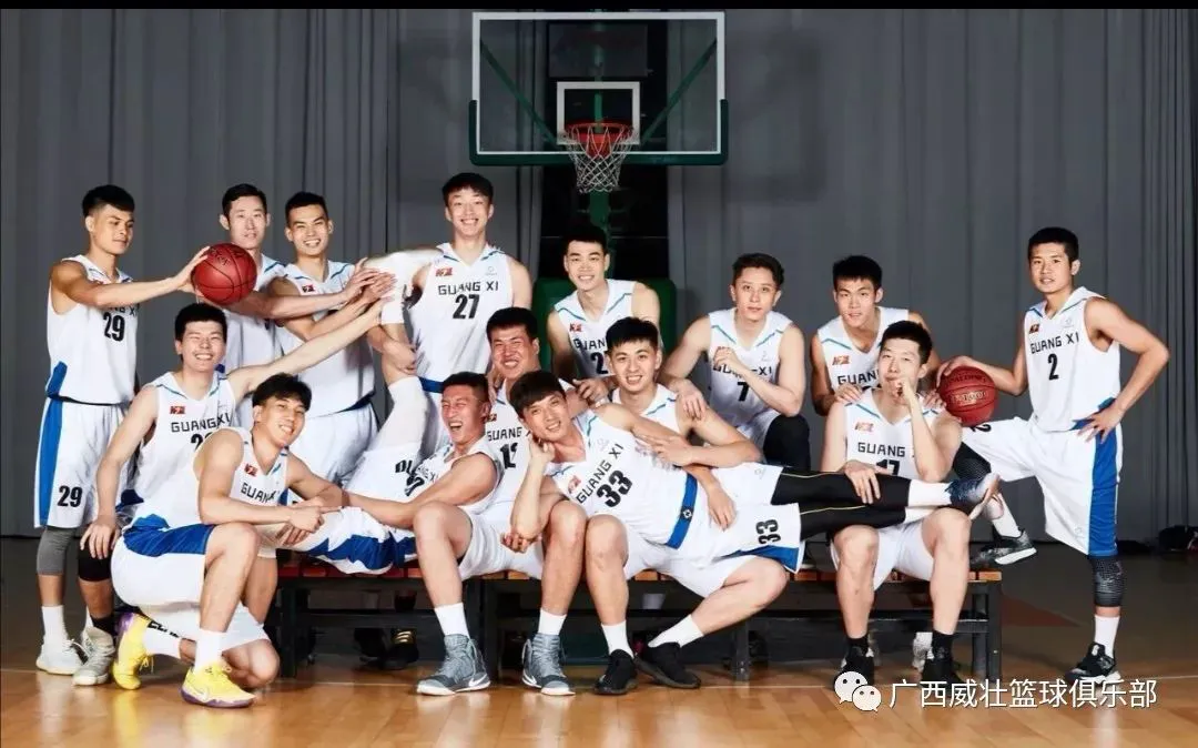 中学篮球战术训练方法有哪些_1